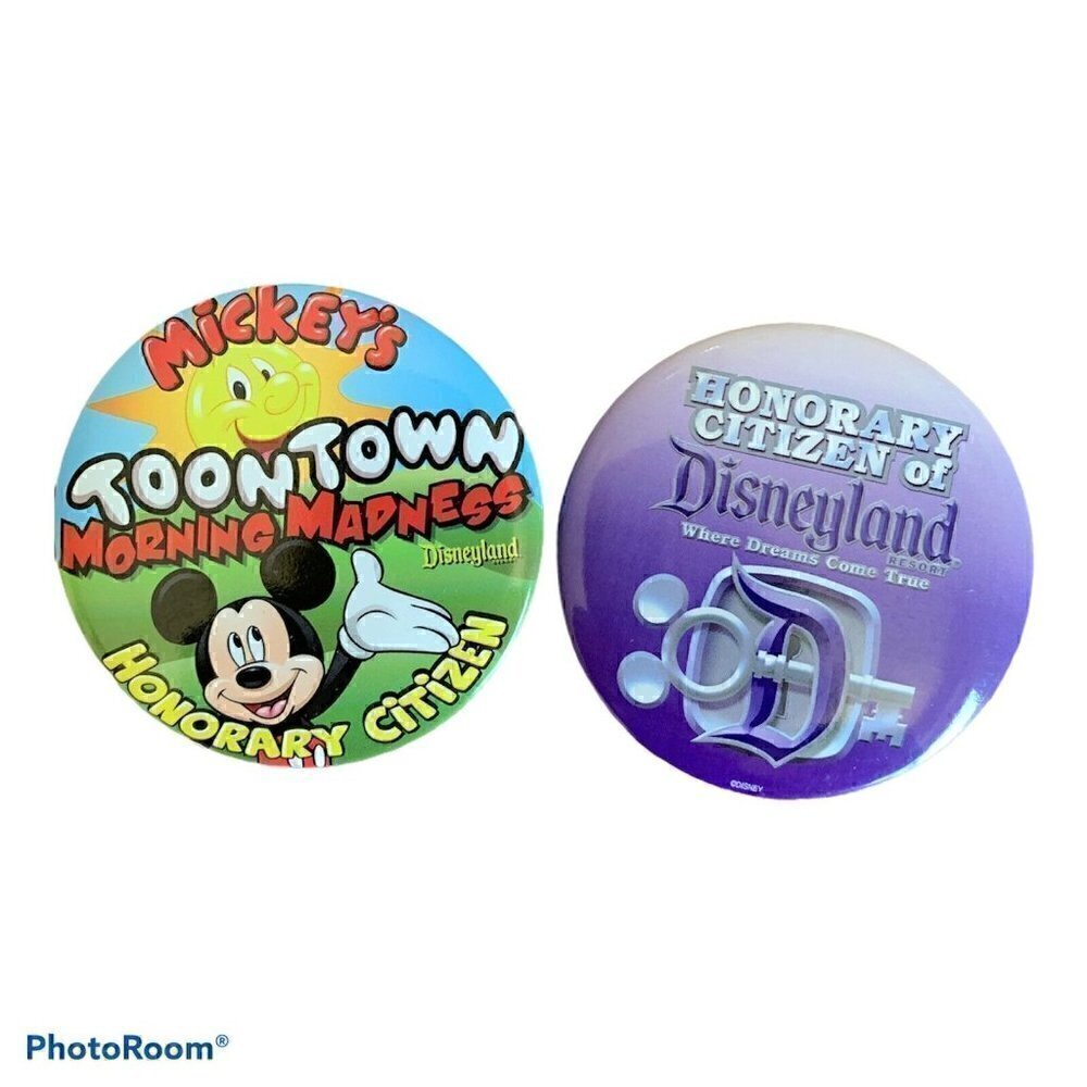 3” Disney Pin Buttons Lot Of 6 Different Buttons - Picture 2 of 6